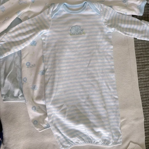 Set of 3 Little Me Gowns - Picture 2 of 5